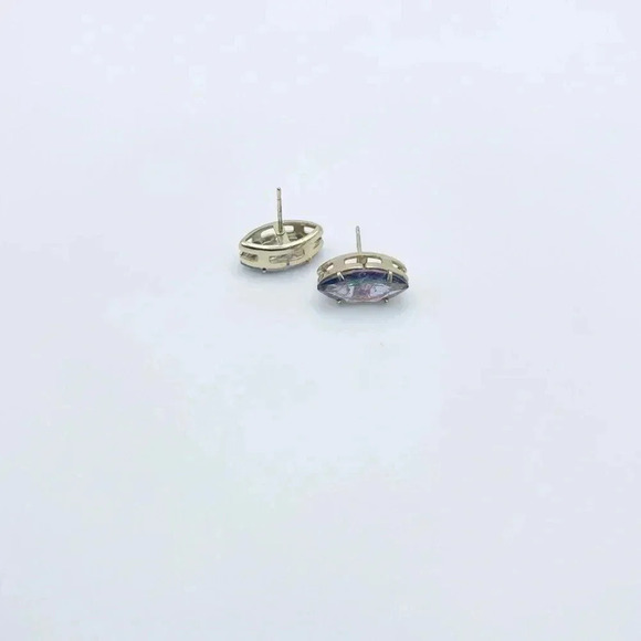 ERIKA stone studs - Picture 2 of 2